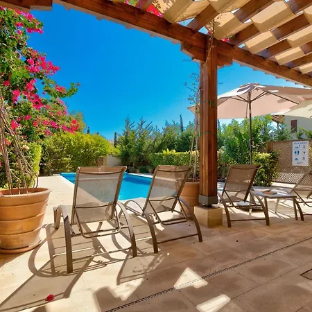 Апартаменты 2 Bedroom Eros With Private Pool And Garden, Aphrodite Hills Куклия