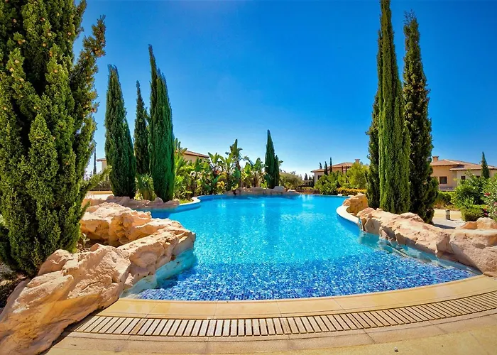 2 Bedroom Eros With Private Pool And Garden, Aphrodite Hills *